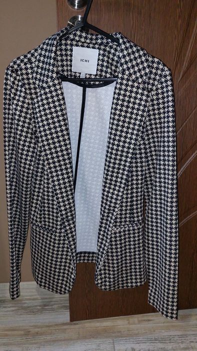 Дамско сакенце *