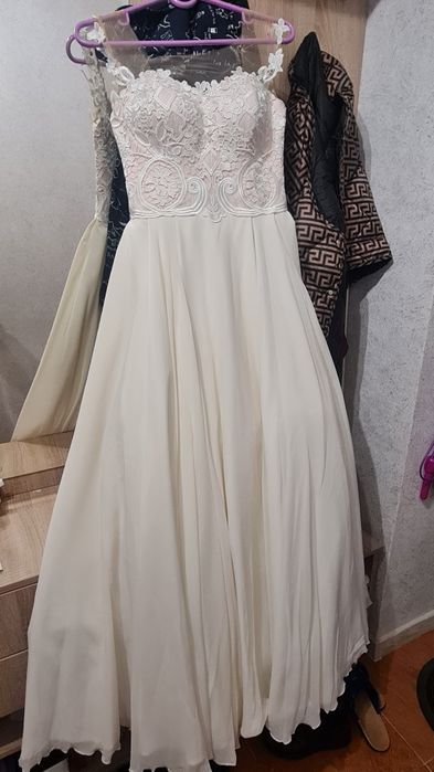 Свадебное платье БУ