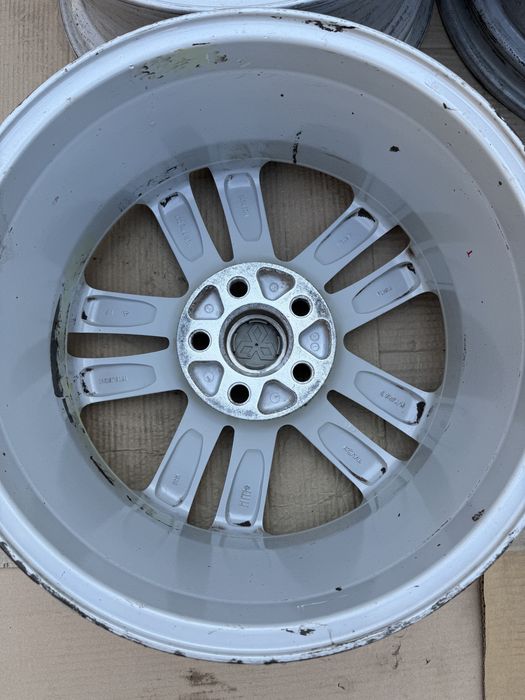 Оригинални алуминиеви джанти Mitsubishi 17” 5x114.3 7J ET46