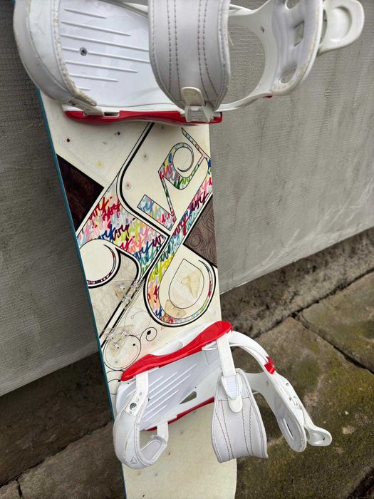 Placa snowboard Salomon 152cm +legaturi Fire Fly flow-in