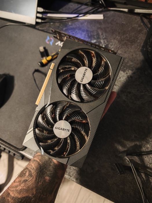 Placa video nvidia RTX 3060 Gigabyte