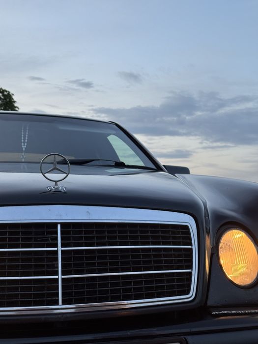 Продам Mercedes-Benz W210