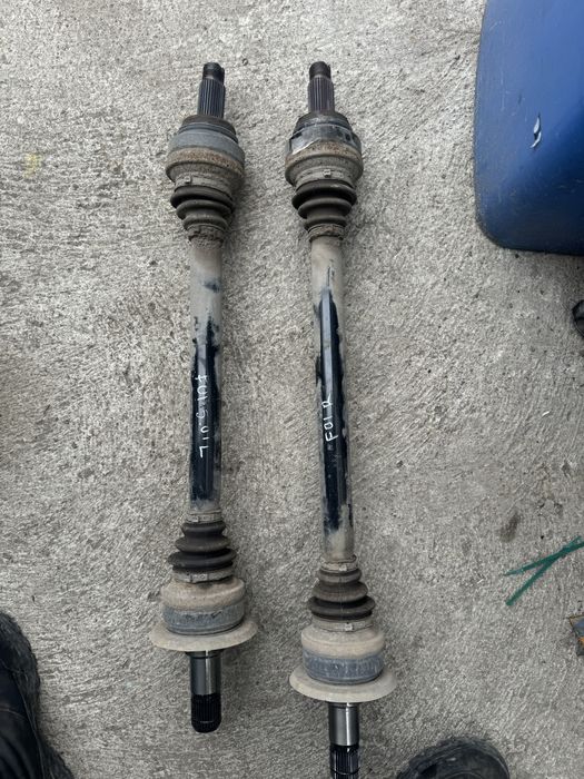 Полуоски/полуоска бмв ф01 ф02 ф06 ф13 750и 650и bmw f01 f02 f06 650i