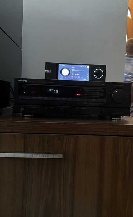 Amplificator stereo Kenwood KR V7020