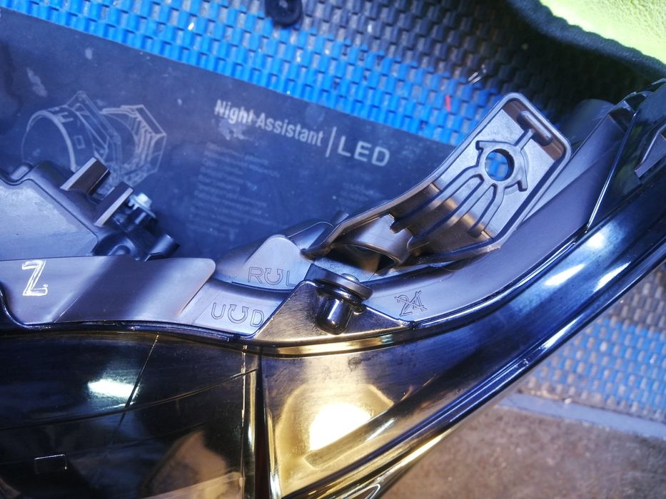 Фары тойота камри 75