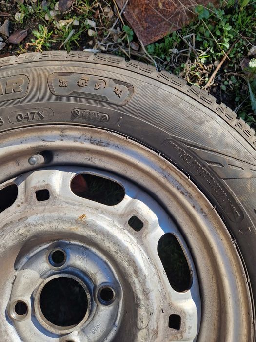 Гуми с джанти за Пасат 2 , 14 цола