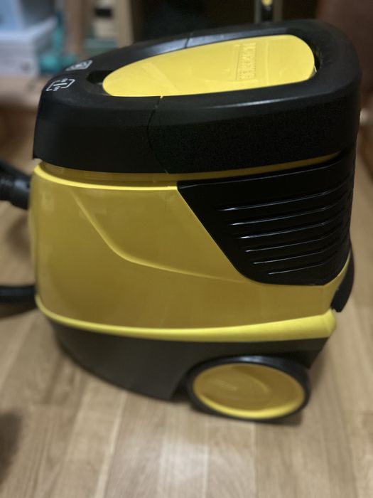 Пылесос с аквафильтром