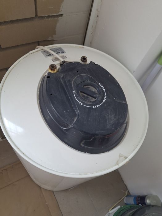 Аристон Аристон Аристон