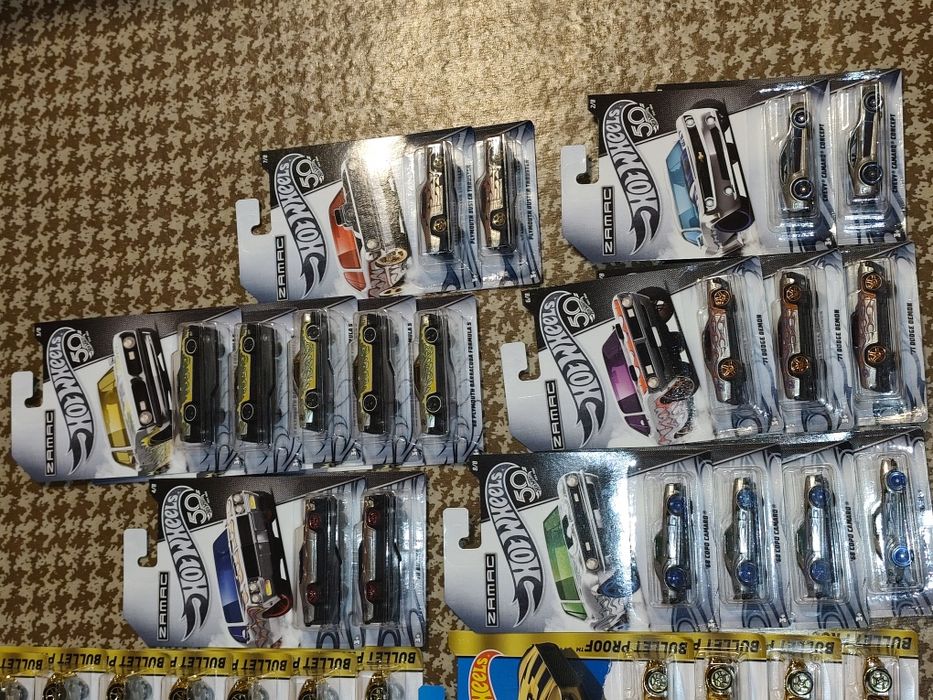 Нови колички Hot wheels 50th anniversary 93 броя