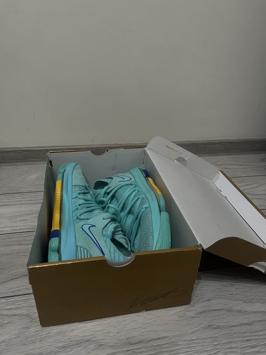Nike KD 10 Hyper Turquoise