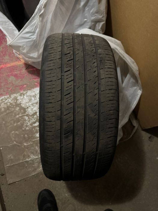 Продам резину в хорошем состояние