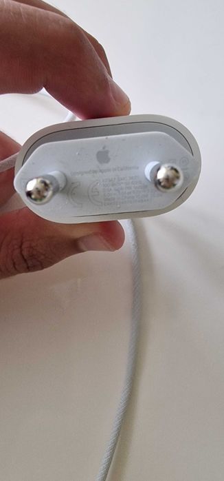 Iphone 17 Pro Max гаранция до 2028