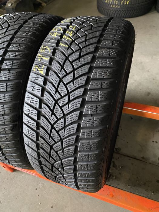 Anvelope iarna 215/45/16 Goodyear Ultra Grip Performance 215 45 16 R16