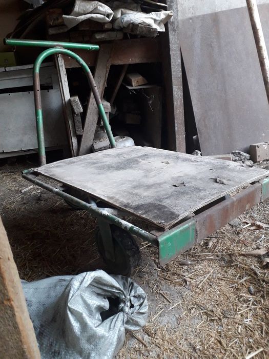 Продаются Тележки 2 штуки