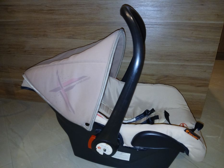 Бебешко кошче за кола Лорели