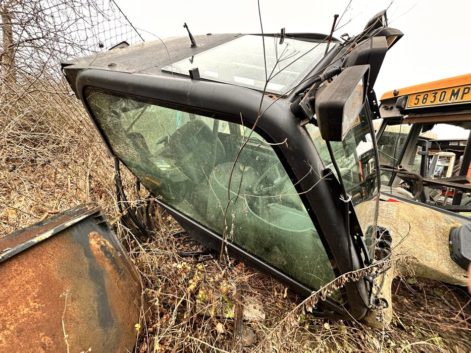 Cabina New Holland LM560