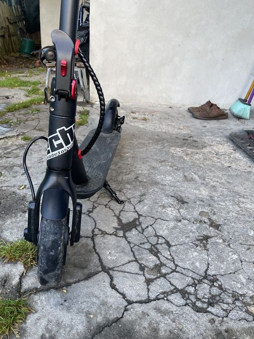Trotineta hecht 35km/h, si 25 km/h aproape noua
