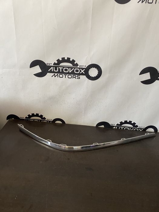 Ornament crom dreapta bara spate Vw Passat B7 sedan berlina