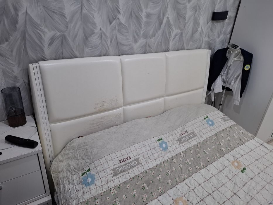 Продам кровать двуспальную