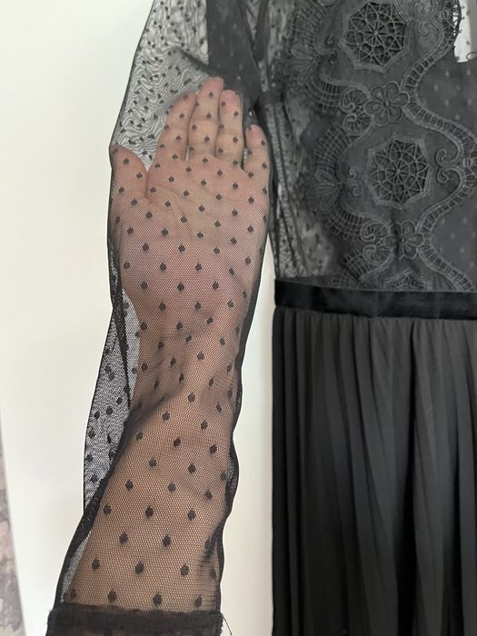 Платье вечернее черное продам