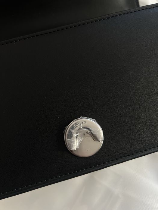 Черна чанта Pinko