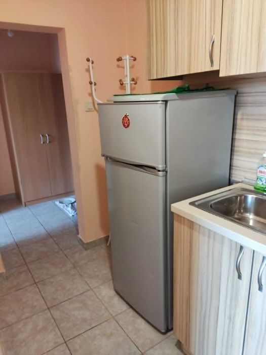 Дава се под наем Едностаен апартамент в Русе, Център - 45 кв.м за 298.86 € - Снимка #4