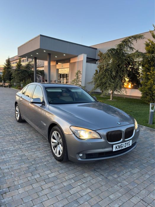 Dezmembrez Bmw F01 3.0 Diesel 245Cp