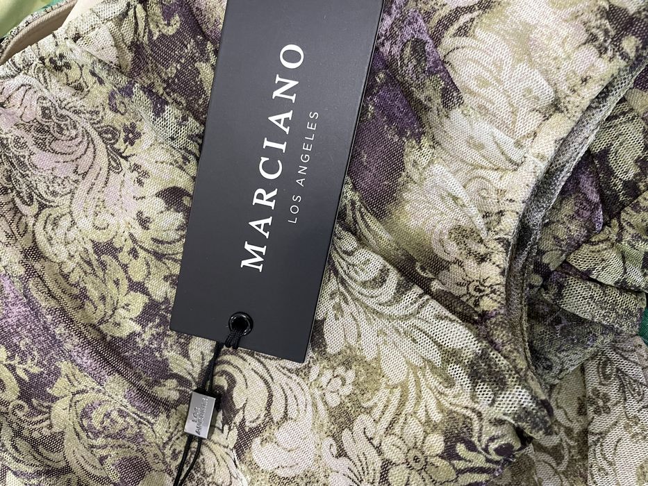 Desigual бели дънки, Guess топ и Mos Mosh дънки