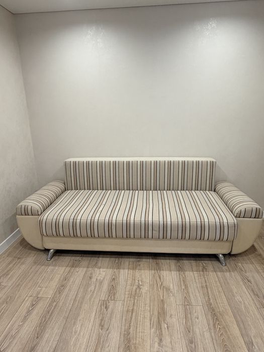 Диван в гостиную