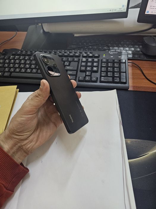 Redmi note 14  8+4/128gb(2025)ideal iwlawi zur aybi yuq tozza telefon