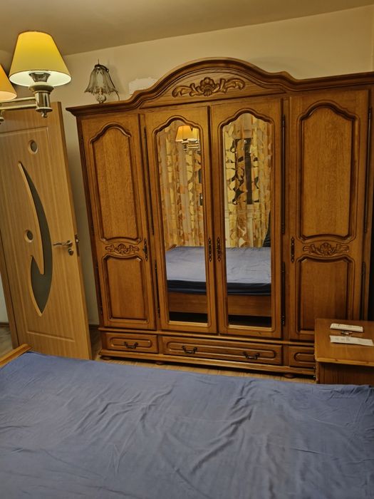 Închiriez apartament 2 camere