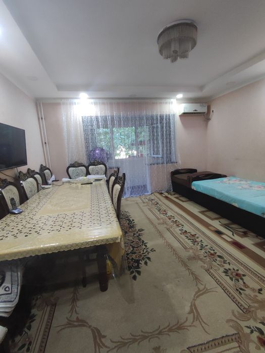 Срочно продам 3 комнатную квартиру на Карасу 4