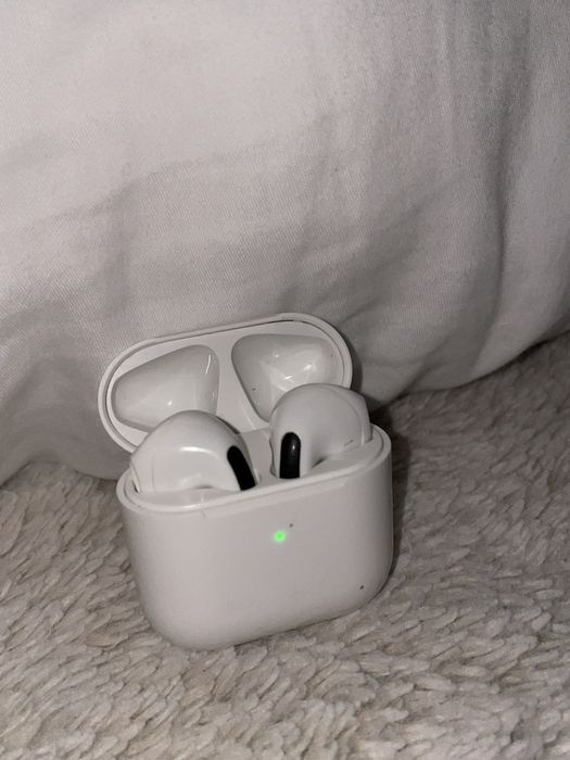 Căşti wireless Bluetooth, fara fir, stare bună