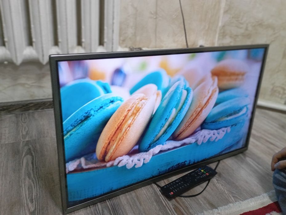 Смарт ТВ срочно продам