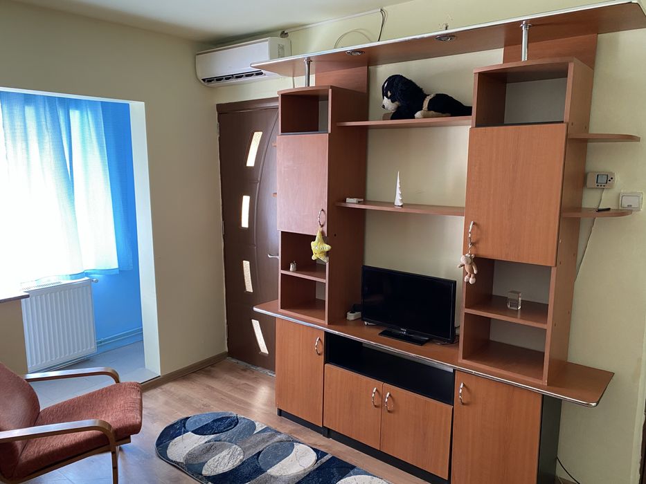 Inchiriez garsoniera confort unu