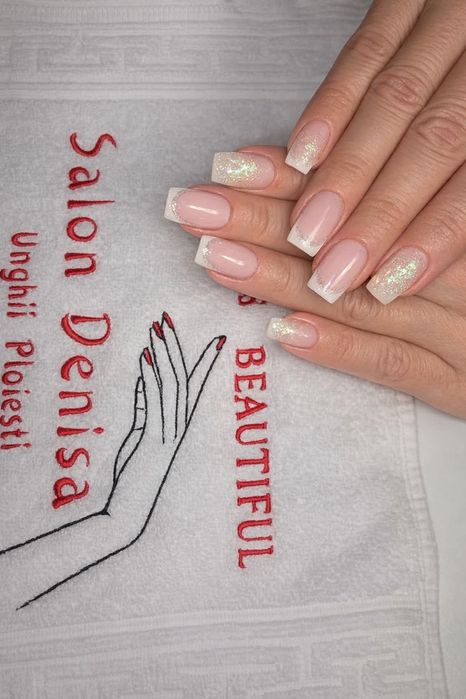 UNGHII GEL OFERTA  pentru tine