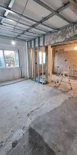 Zugrav,vopsitor ,amenajari,meserias interioare,exterioare,polistiren