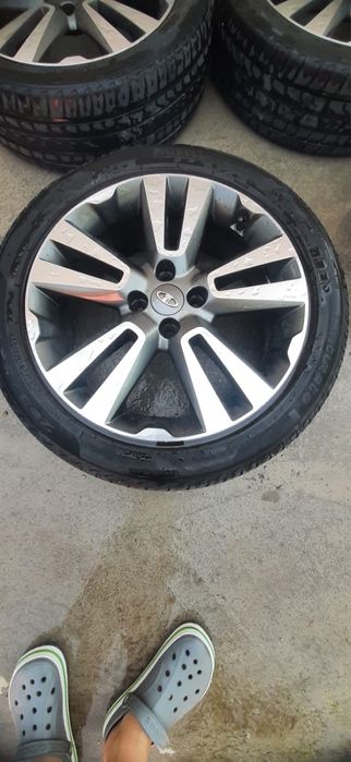 Продам шины lada vesta