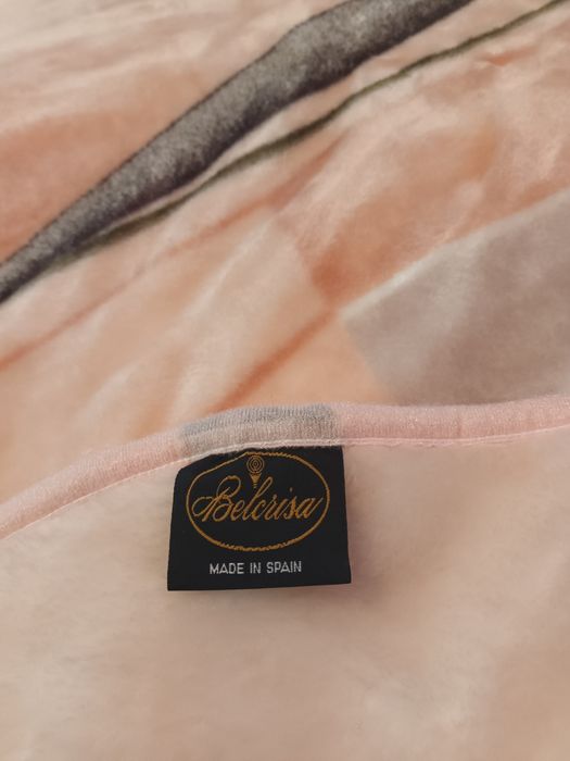 Родопски одеяла и луксозно пухкаво одеяло