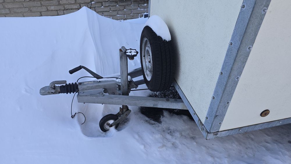 Прицеп фургон б/у