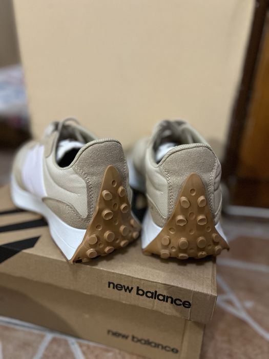 New Balance 327 НОВИ
