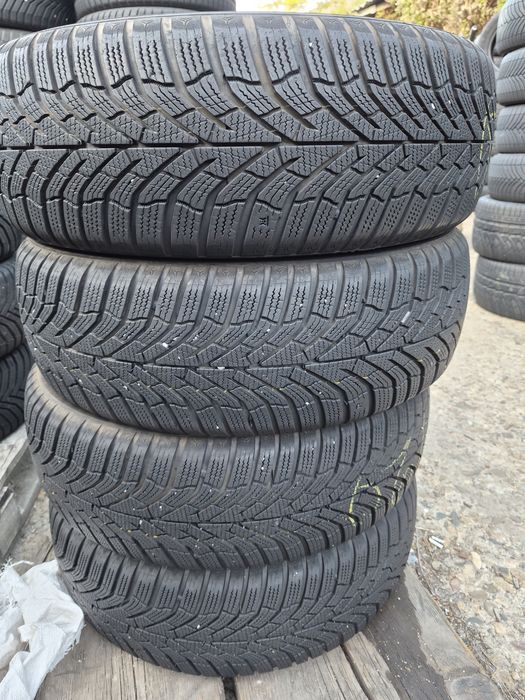 4бр. 205 60 16 Kumho зимни.