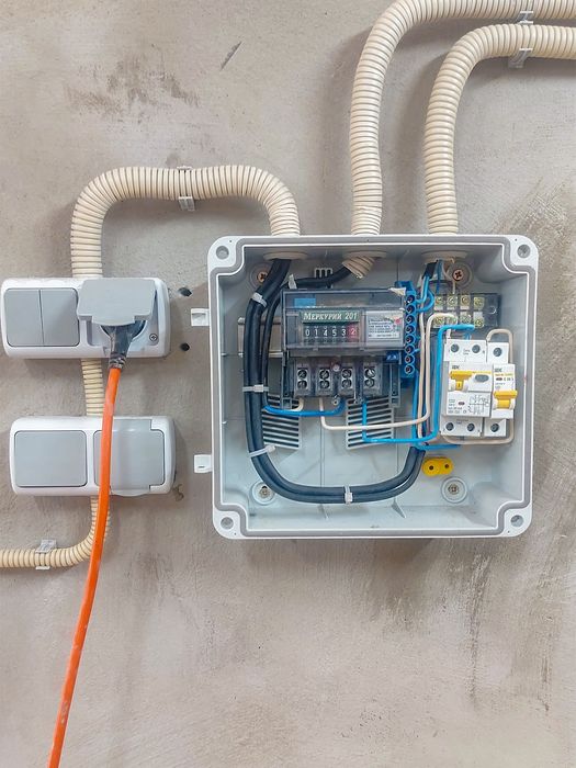 Электрик в Риддере. Проводка • Розетки • Щиты