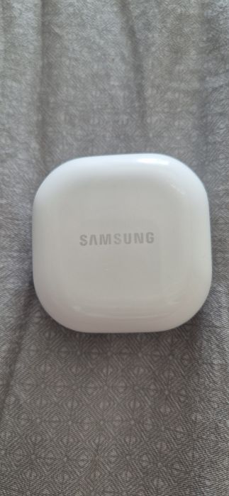 Samsung galaxy buds 2 fe