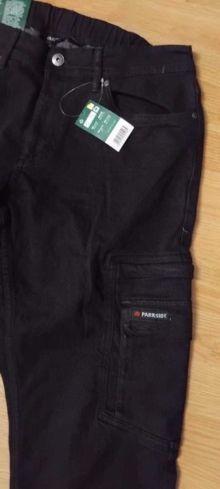 Blugi barbatesti cu buzunare pe picior,36/52/XxL ,noi cu eticheta