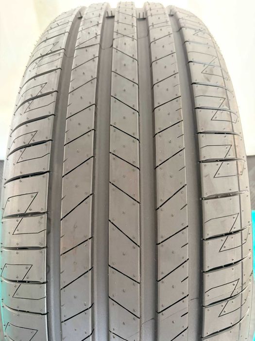 Set anvelope noi vara 195 60 R16 Sentury Qirin EV 93H dot 0425