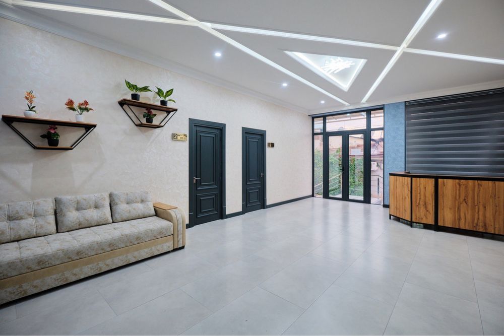 Ofis,klinika va óquv markaz qilish uchun juda qulay variant.