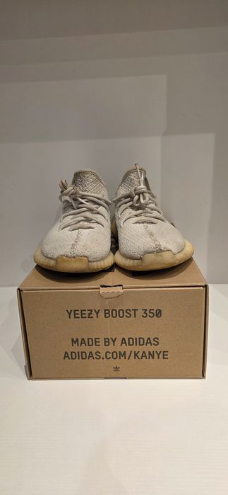 Adidas Yeezy 350 v2 cream
