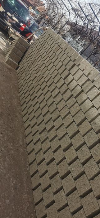 Bolțari de vânzare