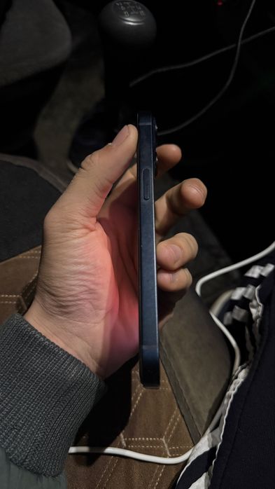 Айфон 13 128gb в идале